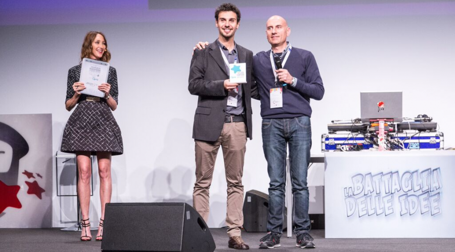 Paolo Zurru, l'ingegnere fondatore di My Solar Family, premiato a ''La battaglia delle idee''